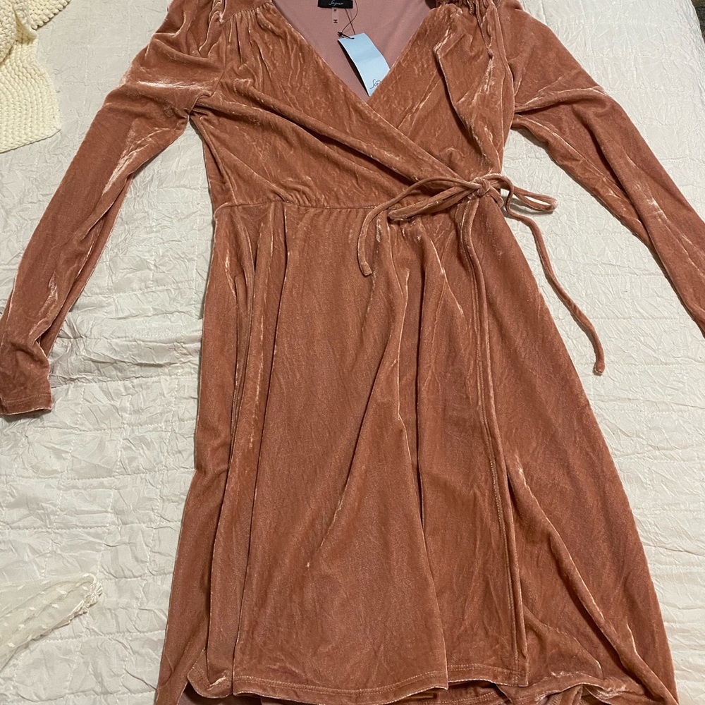 Crushed velvet long sleeve dress
